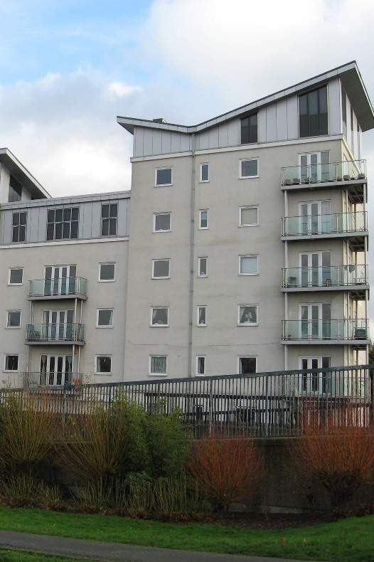 Block of flats in white